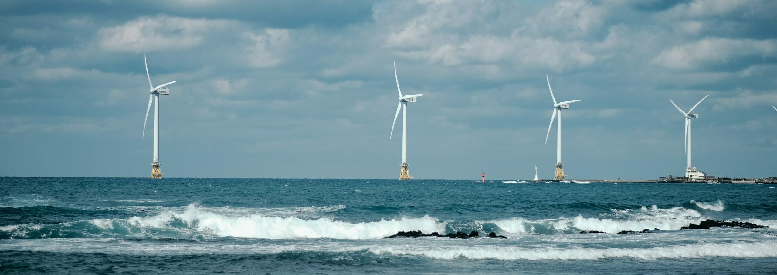 Offshore wind park investor
